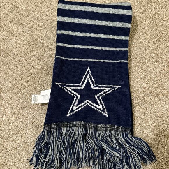 Dallas Cowboys Gray Blue Scarf Knit Winter Neck - Double Sided Big Team Logo - Picture 4 of 6